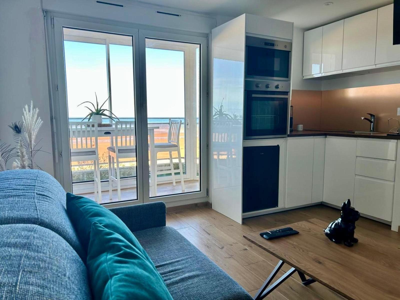 Mettons Les Voiles - Appt Vue Mer Avec Loggia Bernières-sur-Mer المظهر الخارجي الصورة